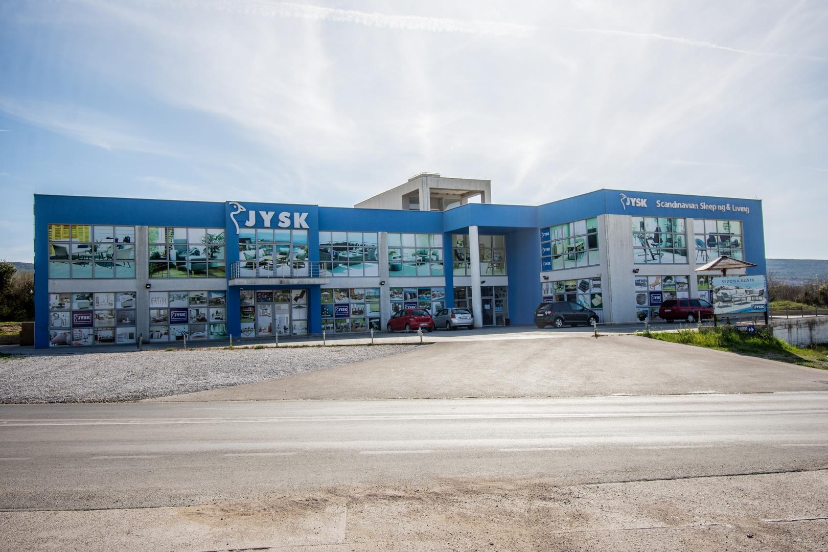 Commercial space in Radanovici